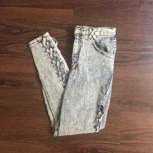 { Retro } 80s Stone Wash Skinny High Waisted Jeans